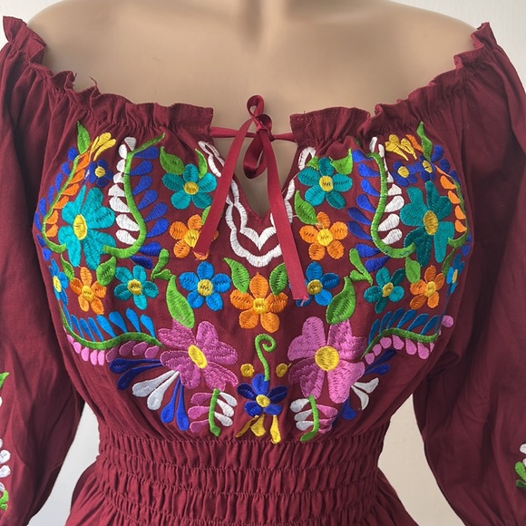 Matices. Multi color embroidered long sleeve MEXICAN  blouse , Size M - Picture 2 of 9
